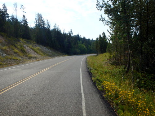 GDMBR: Cycling beside Lake Jackson.